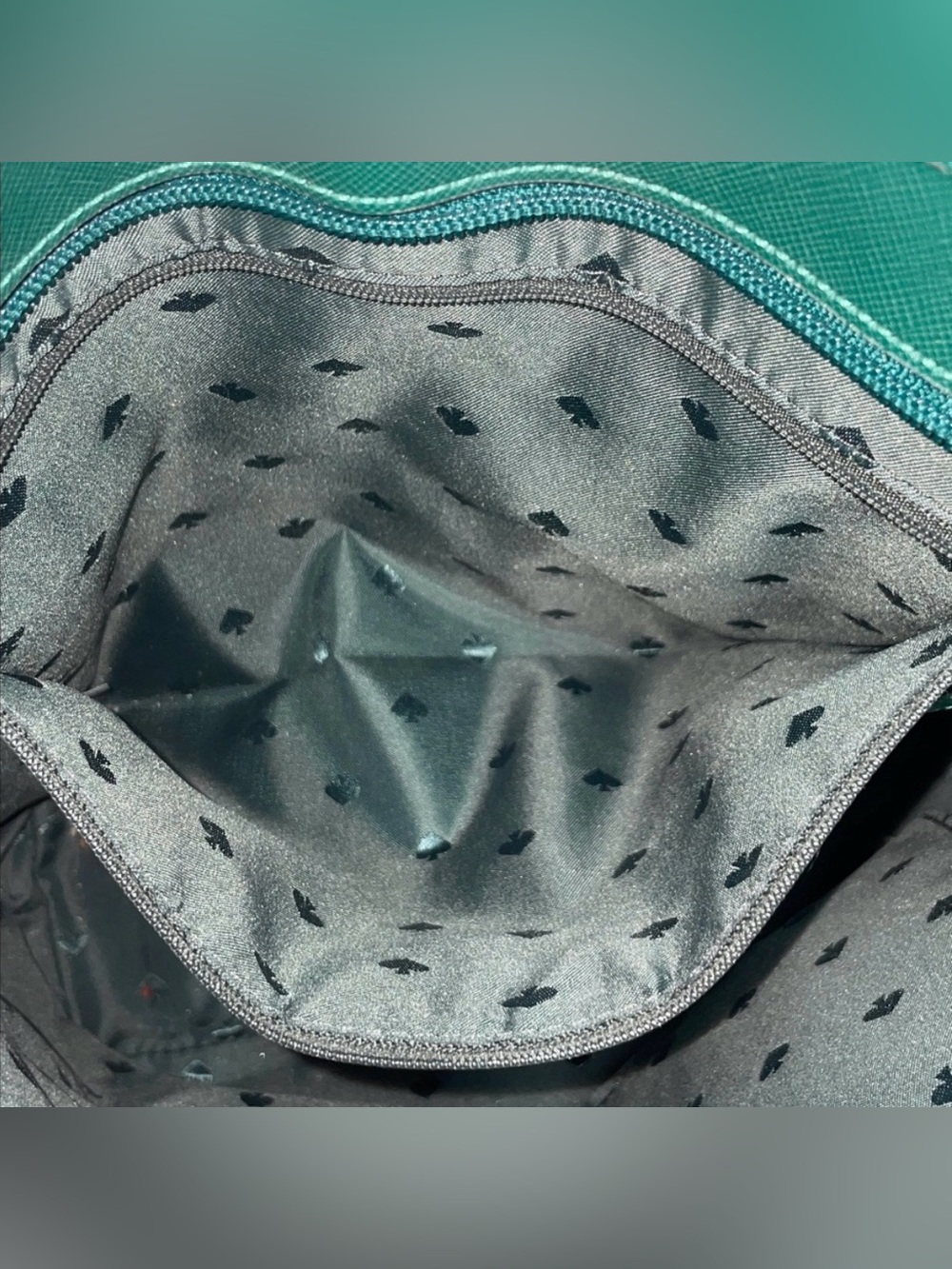 Kate Spade Brynn Emerald Green Saffiano Leather Tote Bow Charm Shoulder Bag EUC - Picture 9 of 11